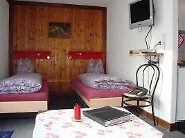 Cityhaus * Зас-Фе